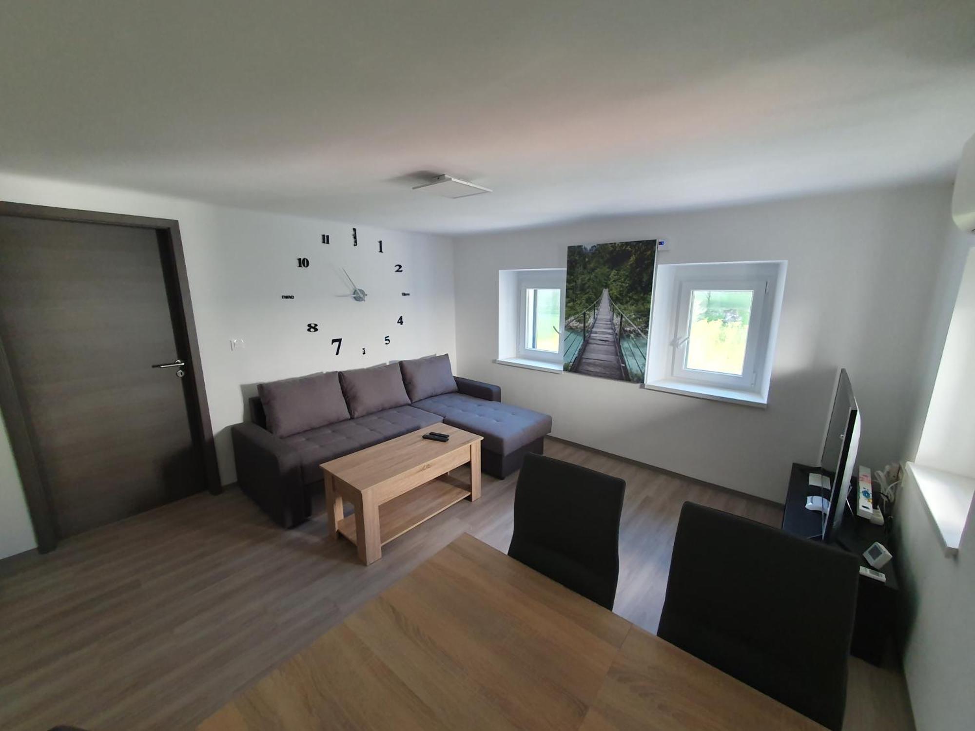 Ledince Apartment