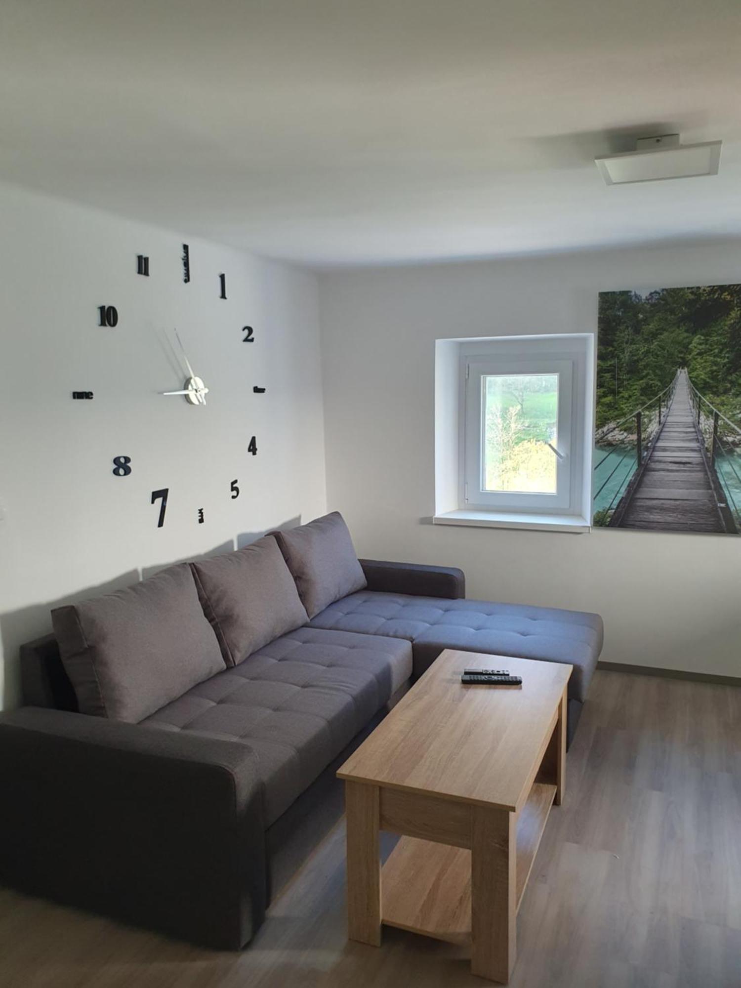 Ledince Apartment Most Na Soci